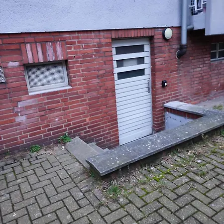 Monteurwohnung Messewohnung Sued Grenze Duesseldorf 6 Personen 아파트 뒤스부르크