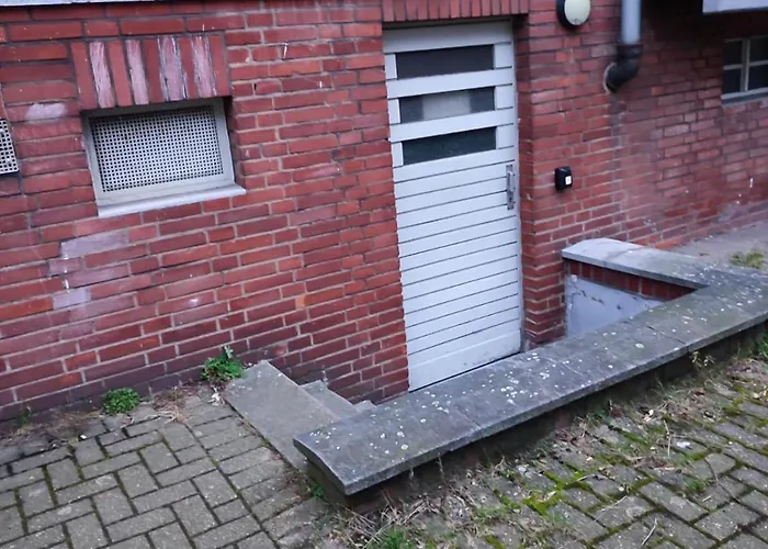 Monteurwohnung Messewohnung Süd Grenze Düsseldorf 6 Personen Apartamento Duisburg