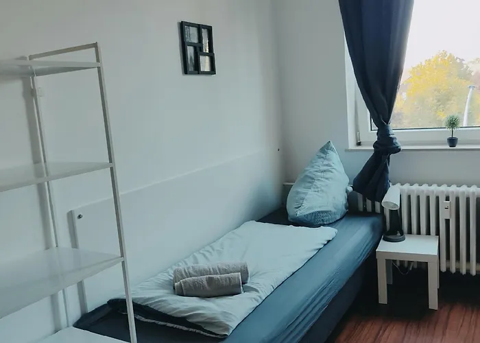Apartamento Monteurwohnung Messewohnung Süd Grenze Düsseldorf 6 Personen
